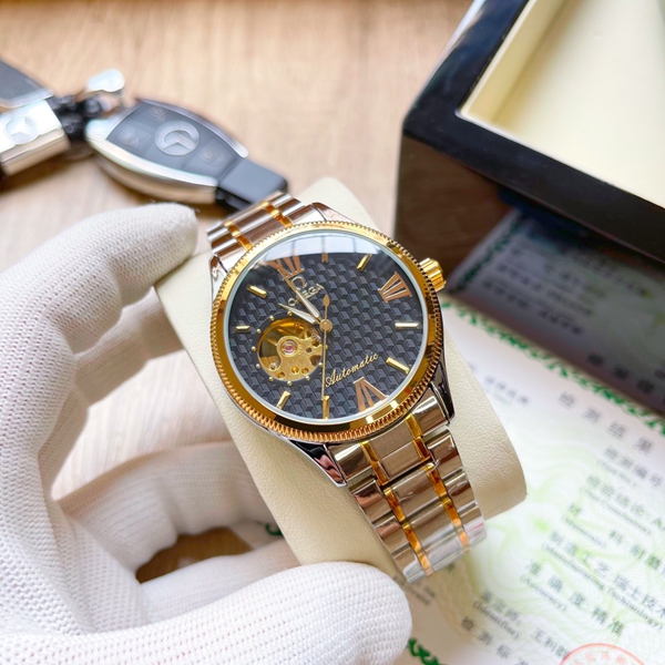 ブランド時計全体デザイン